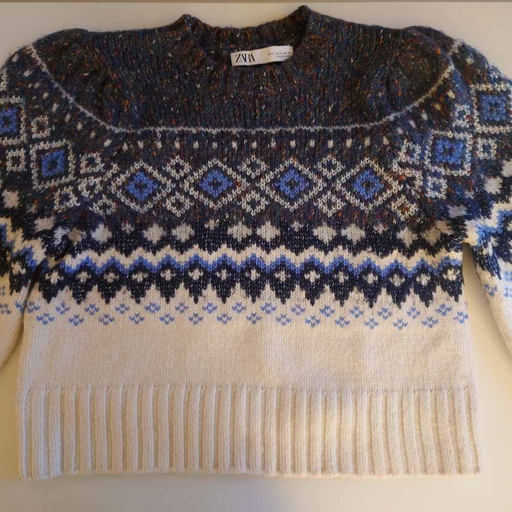 Zara Patterned Sweater - Picture 9 of 9
